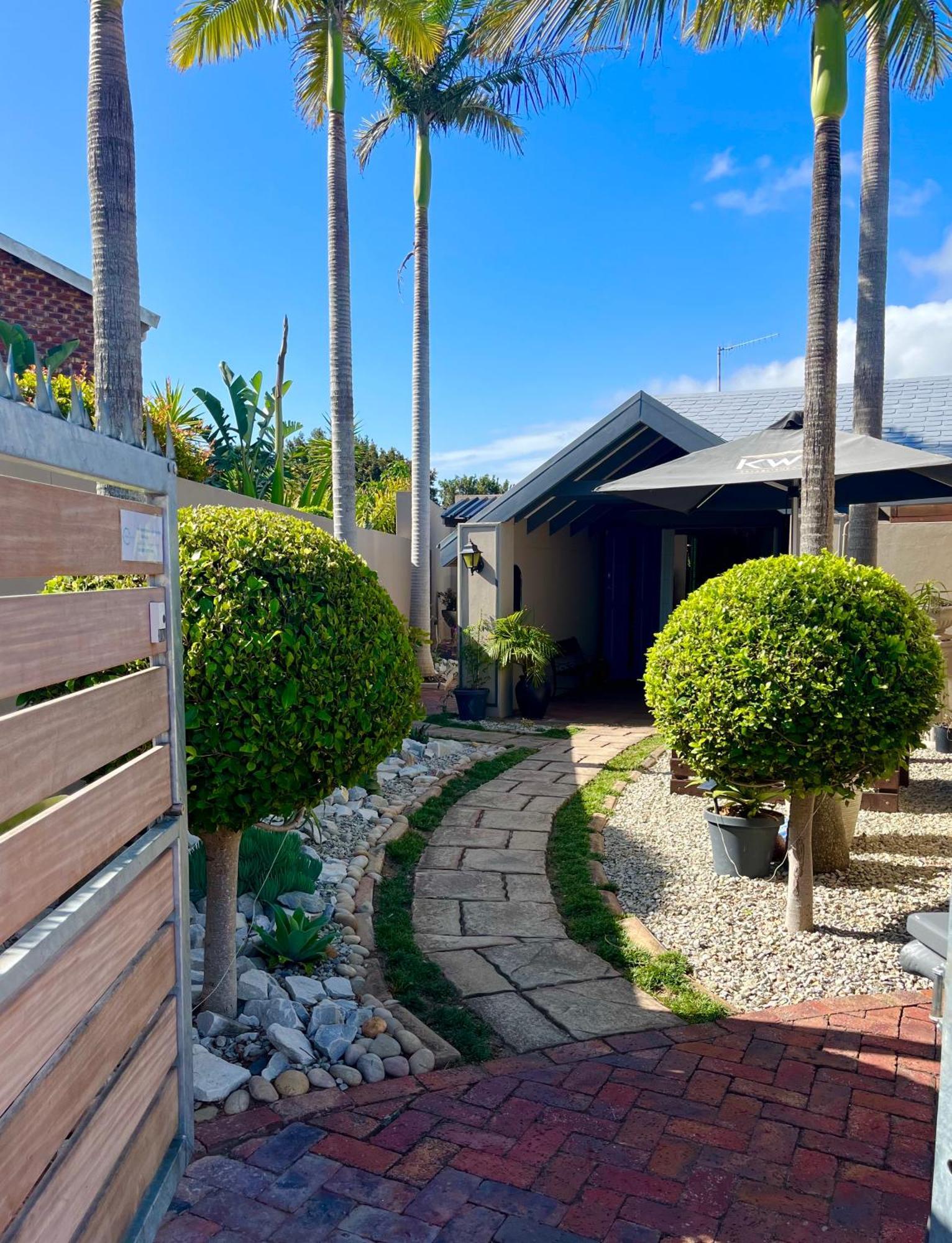 Dolphin Circle Bed And Breakfast Plettenberg Bay Exterior foto
